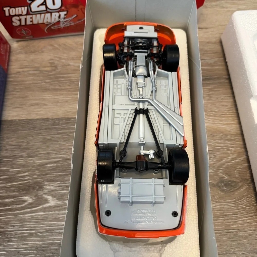 2001 Tony Stewart #20 Home Depot / Coca Cola Polar Bear - CWC 1/24 Scale Action